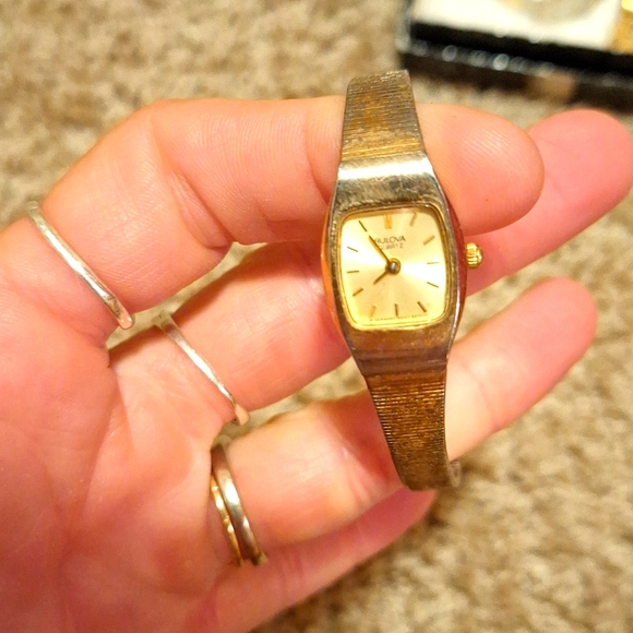 Watch - Picture 1 of 3